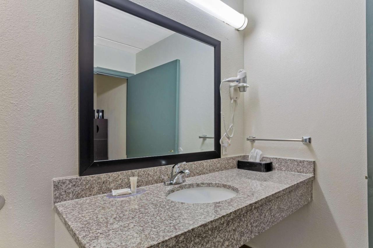 Clarion Pointe Kimball By Choice Hotels Kültér fotó